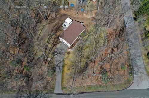 13 Berkshire Dr, East Hampton, CT 06424-1350