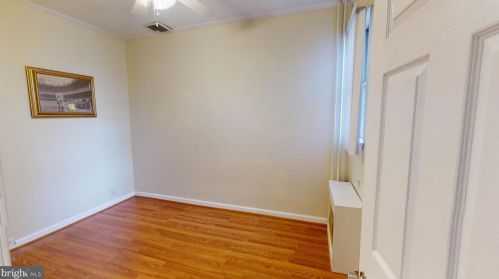 2421 12 St, Philadelphia PA 19107-5635 exterior