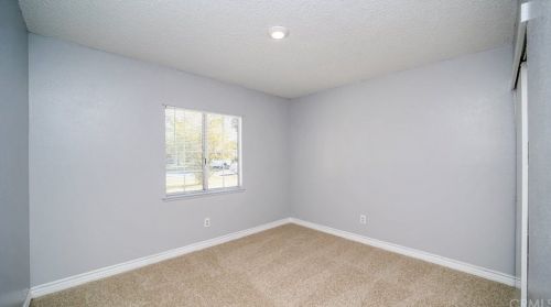 3844 Lofton Pl, Riverside CA  92501-1810 exterior