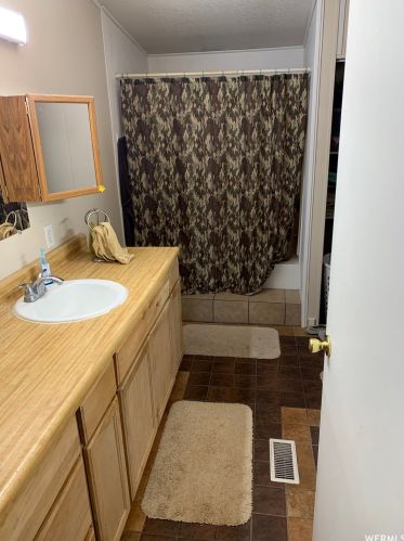 982 550, Tremonton, UT 84337-2140