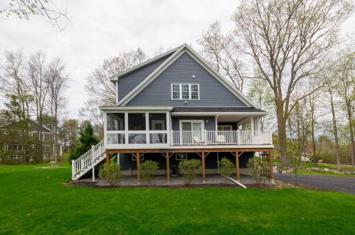7 Heron Way, Stratham, NH 03885-4439
