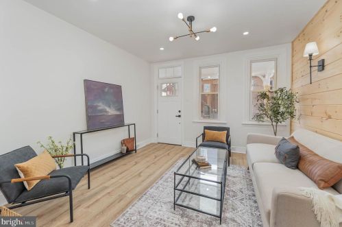 706 Beaver St, Lancaster PA  17603-5802 exterior