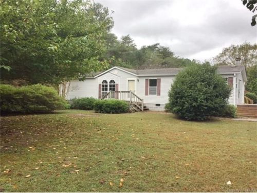 893 Kates Neck Rd, Topping, VA 23169-2203