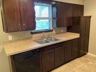 7444 Beckwood Dr, Fort Worth TX  76112-5908 exterior