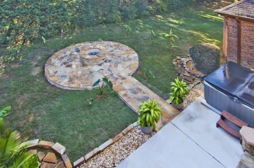 1073 Jimson Cir, Conyers GA  30013-2042 exterior