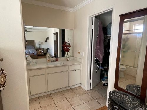 5477 Polo Ct, Riverside CA  92509-5351 exterior