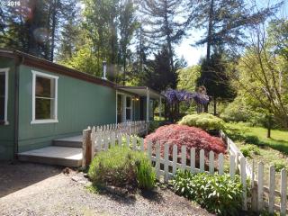 86362 Panorama Rd, Springfield, OR 97478-9544