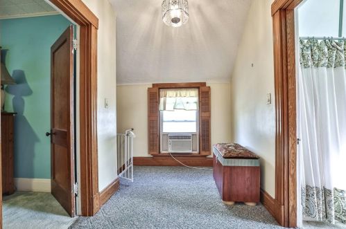 3732 Frances Ave, Cincinnati OH 45211-4613 exterior