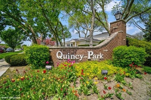 1026 Cove Dr, Wheeling IL  60070-1903 exterior