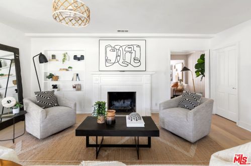 728 26th St, Santa Monica CA  90402-3150 exterior