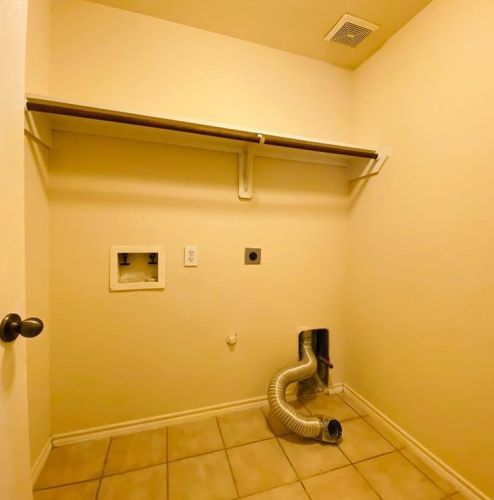 5731 Wandering Creek Dr, Richmond TX  77469-6191 exterior