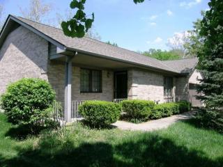 2043 Brandy Mill Ln, Dayton, OH 45459-1195