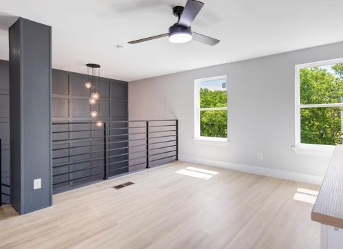 4119 Gentry, Dallas TX  75212-1220 exterior