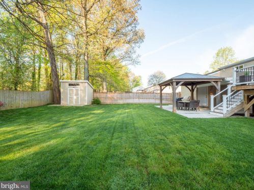 5812 Heming Ave, Springfield VA  22151-2716 exterior