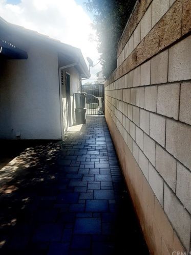 8415 Yarrow Ln, Riverside CA  92508-2926 exterior