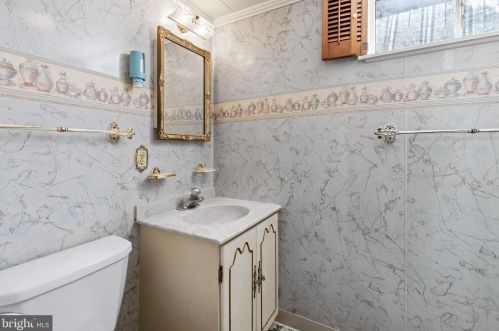 92 Euclid Ave, Lancaster PA  17603-6807 exterior