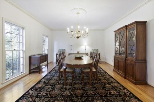 230 Cameron Rdg Dr, Atlanta GA  30328-4709 exterior