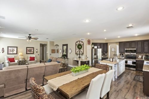 8972 Greenlawn St, Riverside CA  92508-2507 exterior