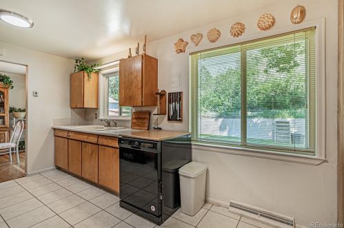 4210 Inca St, Englewood, CO 80110-4516