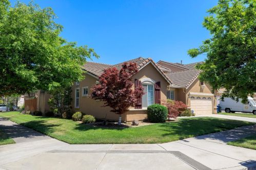 4020 Persimmon Rd, Turlock, CA 95382-7390