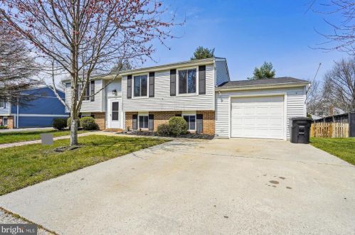 908 Redbud Ln, Leesburg, VA 20176-4525