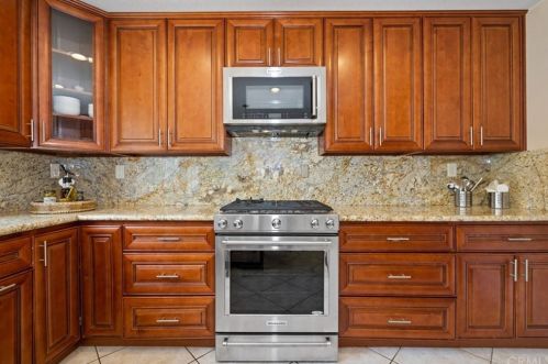12 Granada, Irvine, CA 92602-1637