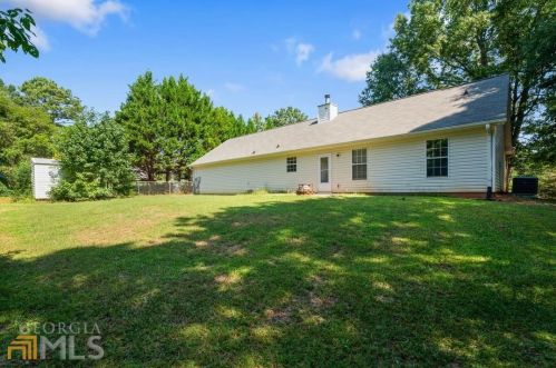 367 Moseley Dr, Stockbridge GA  30281-2903 exterior