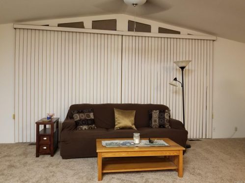 658 Via Santa Paulo, Vista CA  92081-6370 exterior