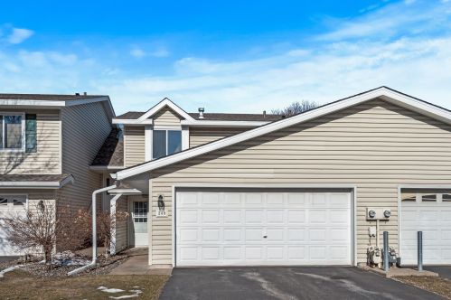 249 96th Ln, Minneapolis, MN 55434-1366
