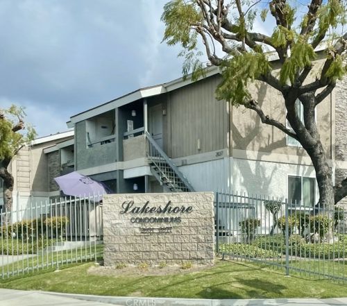 2851 Fairview St, Santa Ana CA  92704-5927 exterior