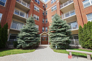 1 Itasca Pl, Itasca IL  60143-2516 exterior