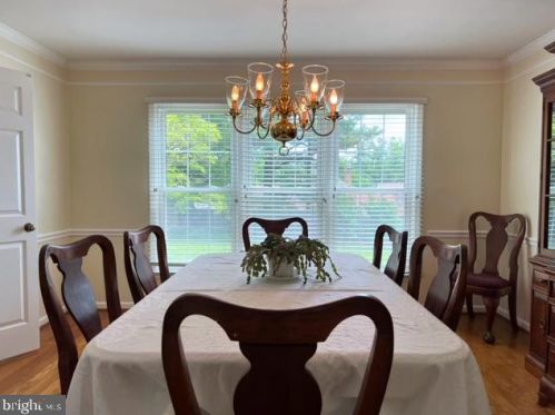 212 Farmgate Ln, Silver Spring MD 20905-5703 exterior