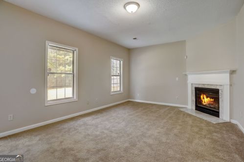 1645 Flat Shoals Rd, Atlanta GA  30349-6151 exterior