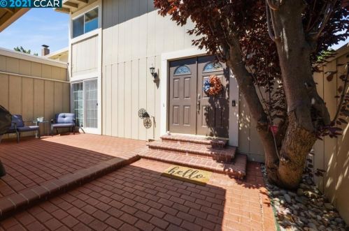 231 Thistle Cir, Pacheco, CA 94553-5811