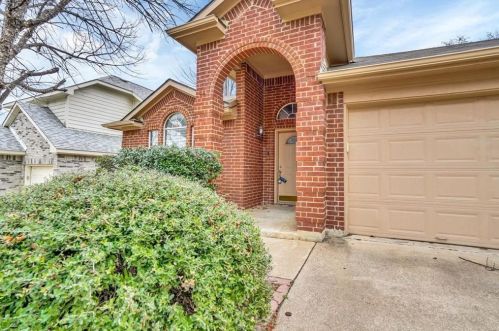 1463 Pacific Pl, Fort Worth TX  76112-4615 exterior