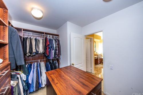 1098 Rexford Ln, Anaheim CA  92808-2333 exterior