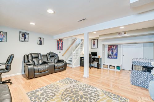 141 Howell Ave, Perth Amboy NJ  08863-1445 exterior