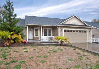 71 Crown Point Rd, Longview, WA 98632-5794