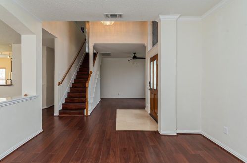 8113 Hulen Park Cir, Fort Worth TX  76123-1353 exterior