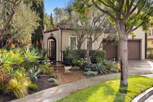 24 Trumpet Vine, Irvine, CA 92603-4210