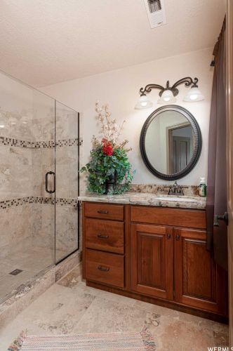 2238 1950, Saint George UT 84790-6237 exterior