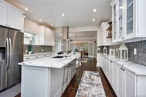 838 Fillmore St, Denver CO  80209-4819 exterior