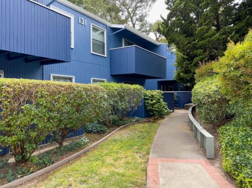 133 Piccadilly Pl, San Bruno, CA 94066-2156