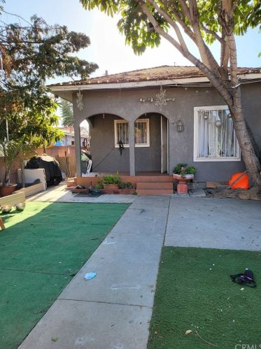 622 Figueroa St, Santa Ana, CA 92703-2723