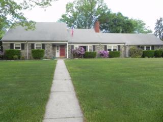 1122 Cedar Crest Blvd, Allentown, PA 18103-7901