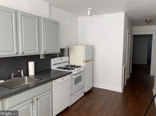 4237 Cottman Ave, Philadelphia, PA 19135-1117