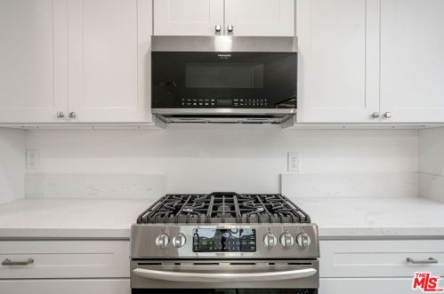 234 Pageant St, Anaheim CA  92807-2803 exterior