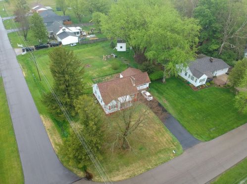 3242 Delrey Rd, Springfield, OH 45504-4312