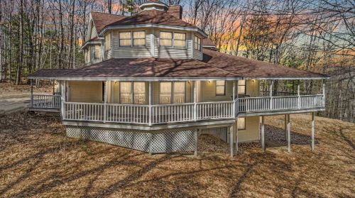 976 Mason Rd, Wilton, NH 03086-5943