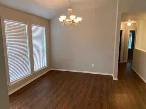 6802 Beverly Glen Dr, Fort Worth TX  76132-3554 exterior